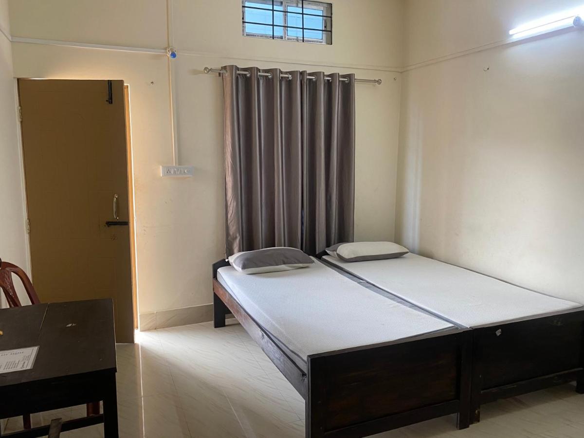 Atithya Lodge Guwahati Eksteriør bilde